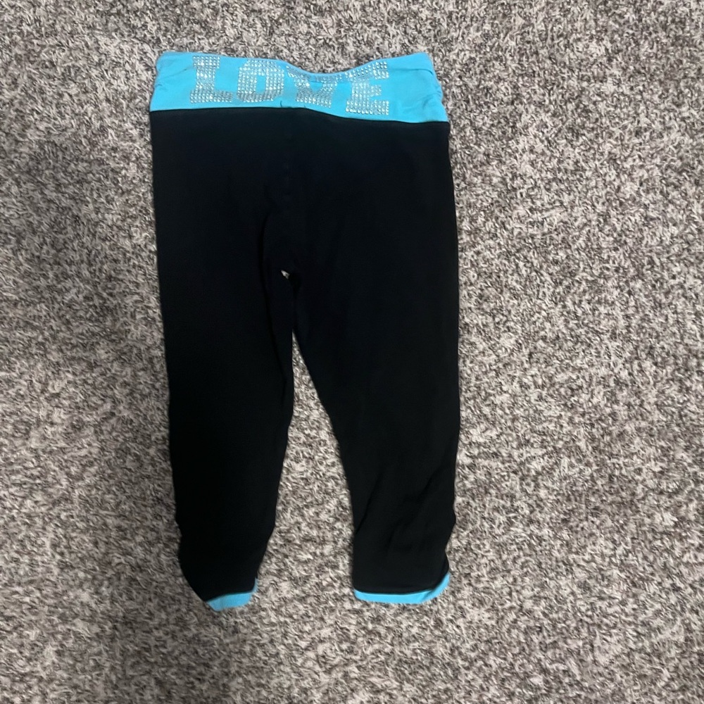 2000s Capri pants